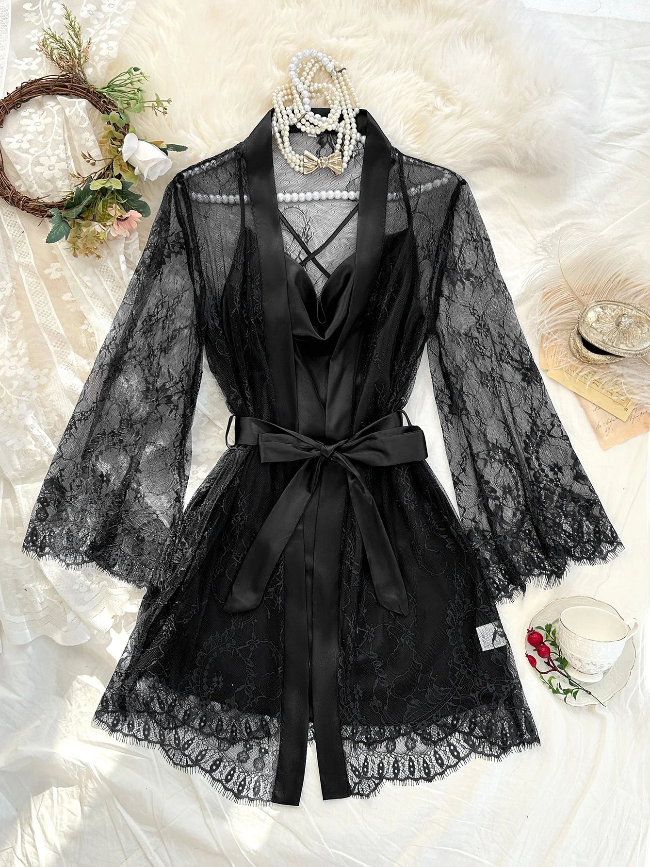 black / M