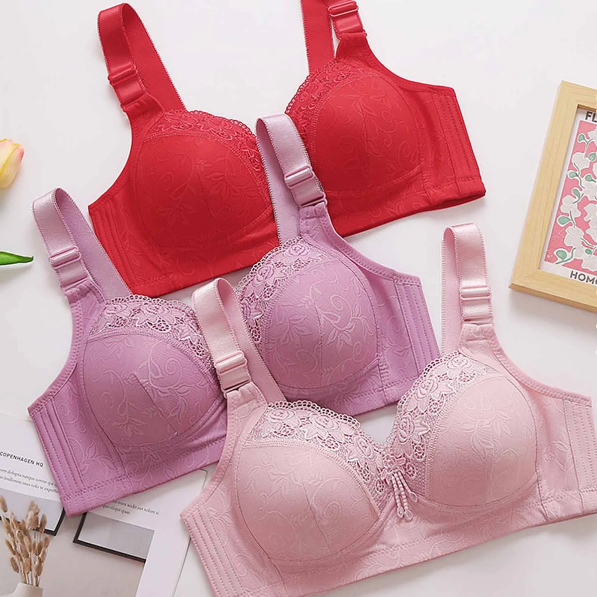 Sexy Lace Seamless Large Size Women's Sports Bra Comfortable Breathable Beauty Back Vest Sleep Gathered Wrapped Chest Tube Top